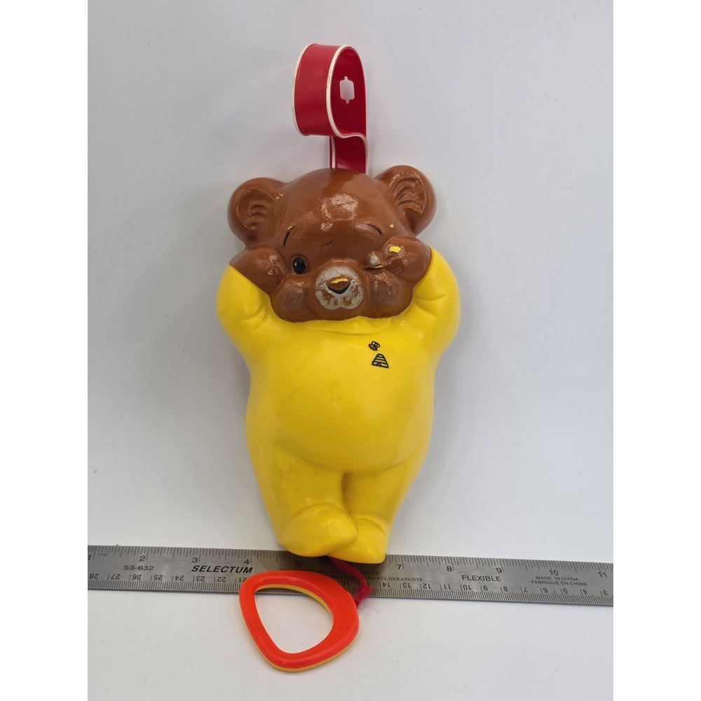 Vintage 1981 Fisher Price Yellow Honey Teddy Bear Music Box Crib Toy Pull String